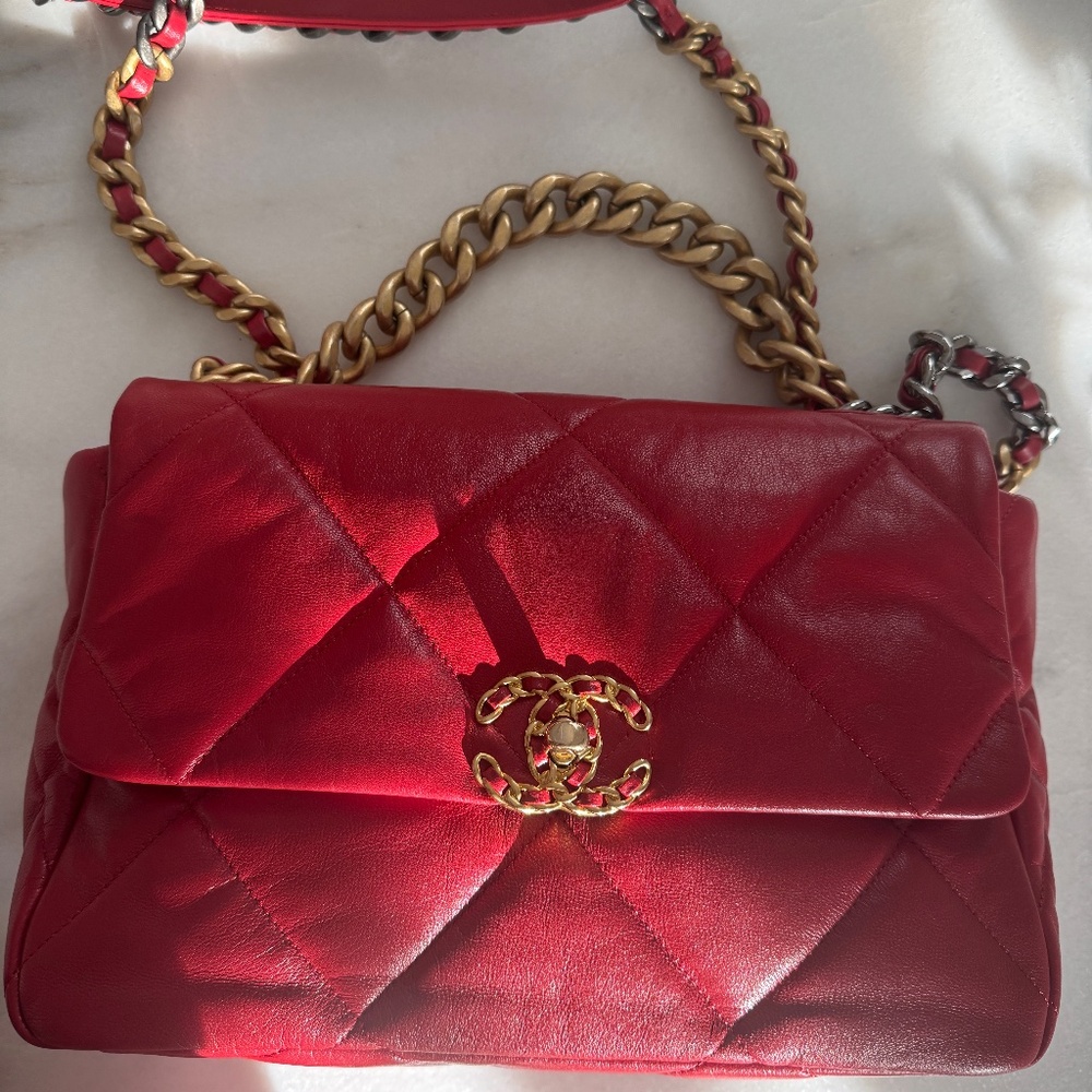 Chanel 19 Leather Flap Bag Red - Brand New